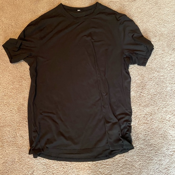 Lululemon t shirt - Picture 1 of 3